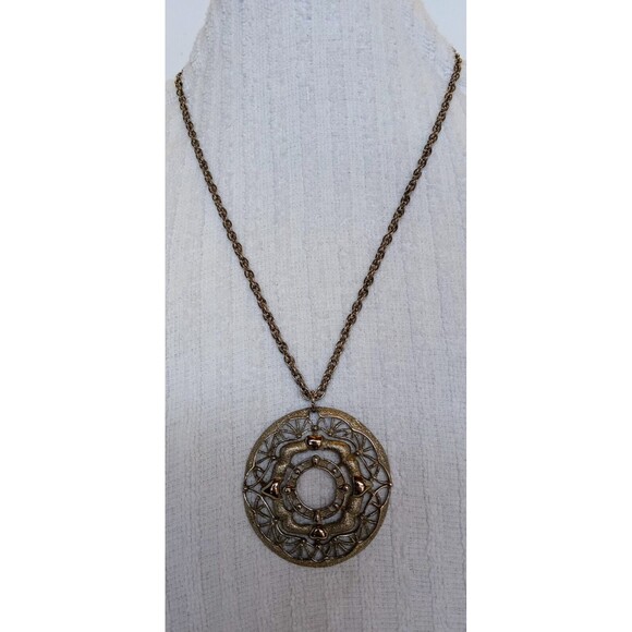 Vintage JJ Signed Pendant Chain Necklace Medallion Silver Tone Open Work 23 in - Picture 3 of 7